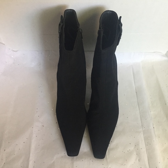 Stuart Weitzman Black Gortex Ankle Boot EUC! 10M - Picture 11 of 15